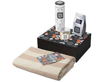 Подарочный набор «Re:y. Warm» с пледом, термосом и чаем