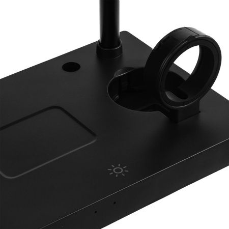 Зарядная станция с лампой Quick Trick, черная Зарядная станция с лампой Quick Trick, черная