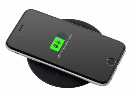 Беспроводное зарядное устройство с подсветкой логотипа "Moon spot", 10 Вт, soft-touch