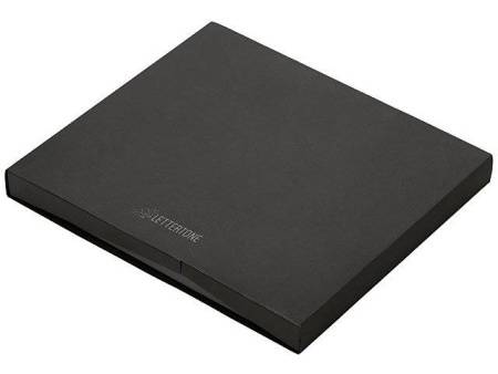 Подарочный набор "Tesla" с блокнотом А5, ручкой и пауэрбенком на 10 000 mAh, черный