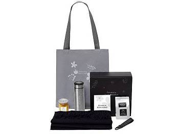 Подарочный набор «Re:f. Walk» с палантином, шопером и термосом