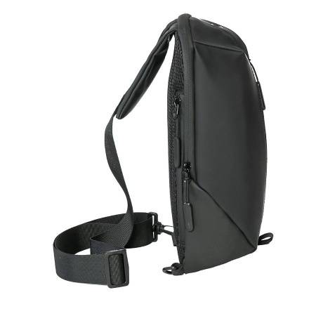Сумка на плечо  водостойкая "Sling", чёрный, 33 х 18 х11 см, 100%  полиуретан