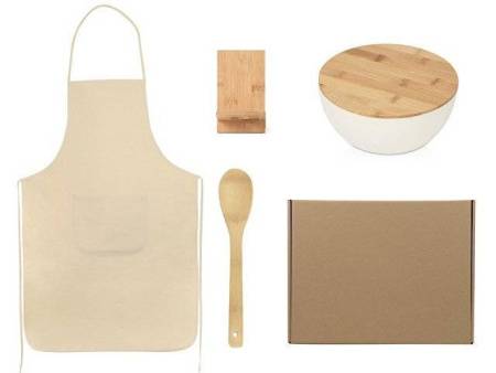 Подарочный набор с салатником, фартуком и подставкой Подарочный набор с салатником, фартуком и подставкой