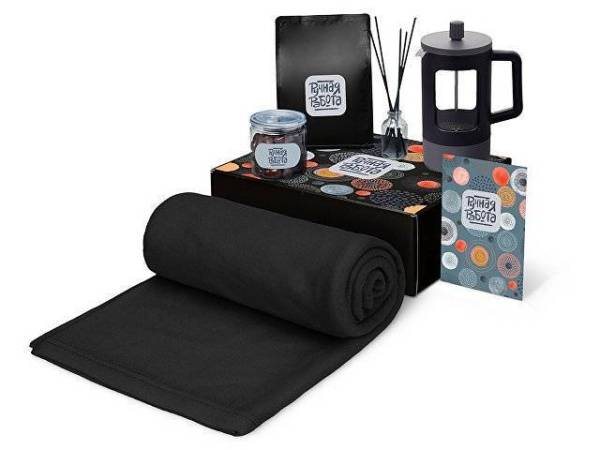 Подарочный набор «Re:y. Vive» с пледом, френч-прессом и кофе