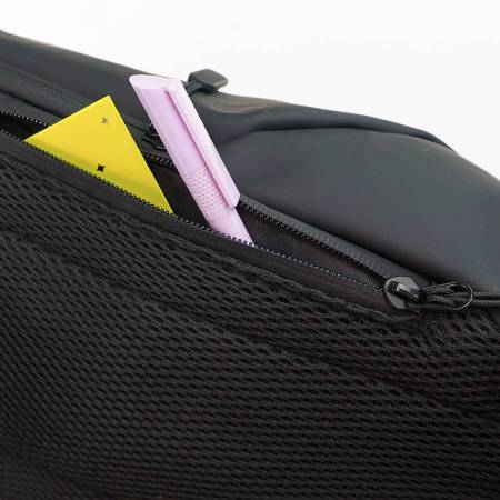 Сумка на плечо  водостойкая "Sling", чёрный, 33 х 18 х11 см, 100%  полиуретан