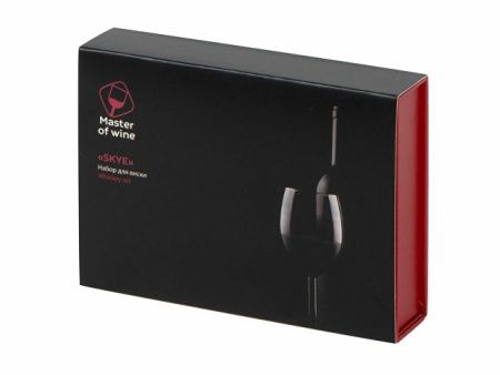 Набор для виски со стальными охлаждающими камнями, щипцами, мешочком в коробке, кашированной картоном.