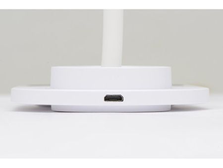 Настольный светильник с беспроводной зарядкой "Flamp", белый