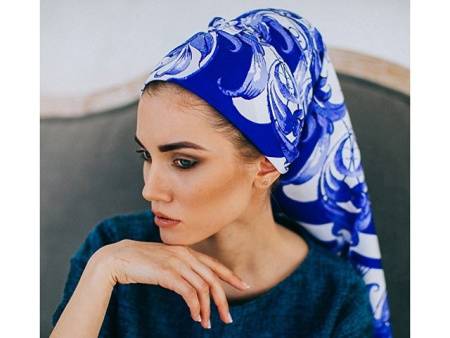 Русский платок в стиле "Гжель"
