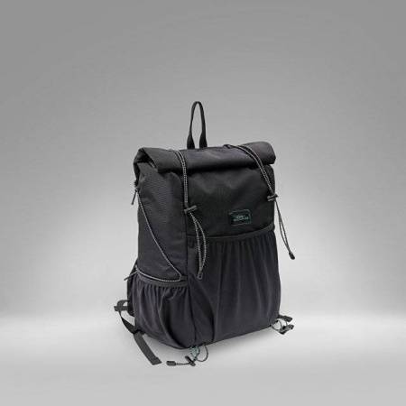Легкий складывающийся рюкзак-мессенджер "Venturer Eco", черный