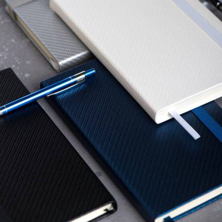 Ежедневник недатированный Barry, А5,  бирюзовый металлик, кремовый блок, без обреза