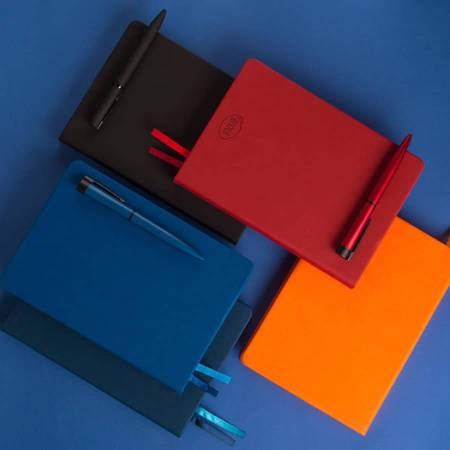 Ежедневник датированный Softie, А5, бордовый, кремовый блок, бордовый обрез