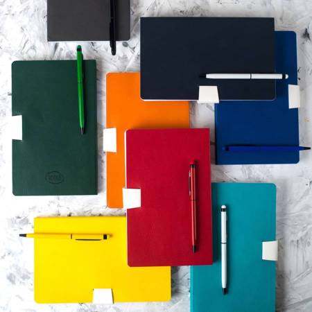 Ежедневник недатированный Candy, А5, темно-синий, белый блок, без обреза