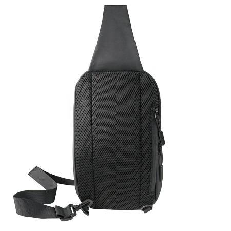 Сумка на плечо  водостойкая "Sling", чёрный, 33 х 18 х11 см, 100%  полиуретан
