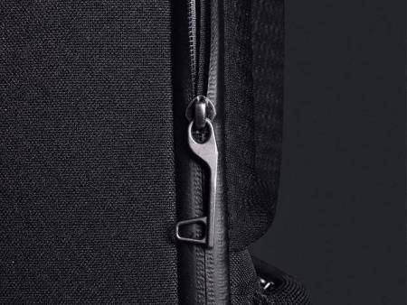 Водостойкий антикражный рюкзак Clickpack для ноутбука 15.6", черный