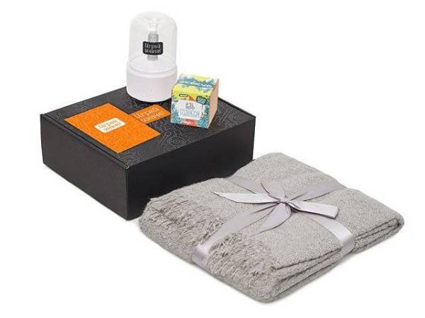 Подарочный набор «Re:y. Grow» с пледом, увлажнителем и набором для выращивания