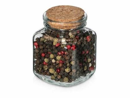 Подарочный набор для кухни с фартуком, подносом, мельницей и специями Подарочный набор для кухни с фартуком, подносом, мельницей и специями